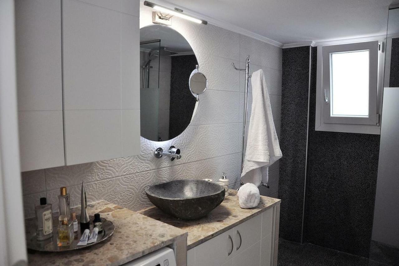 Unique Flat Of Refined Luxury And Splendid Views. Apartment Кавала Екстериор снимка